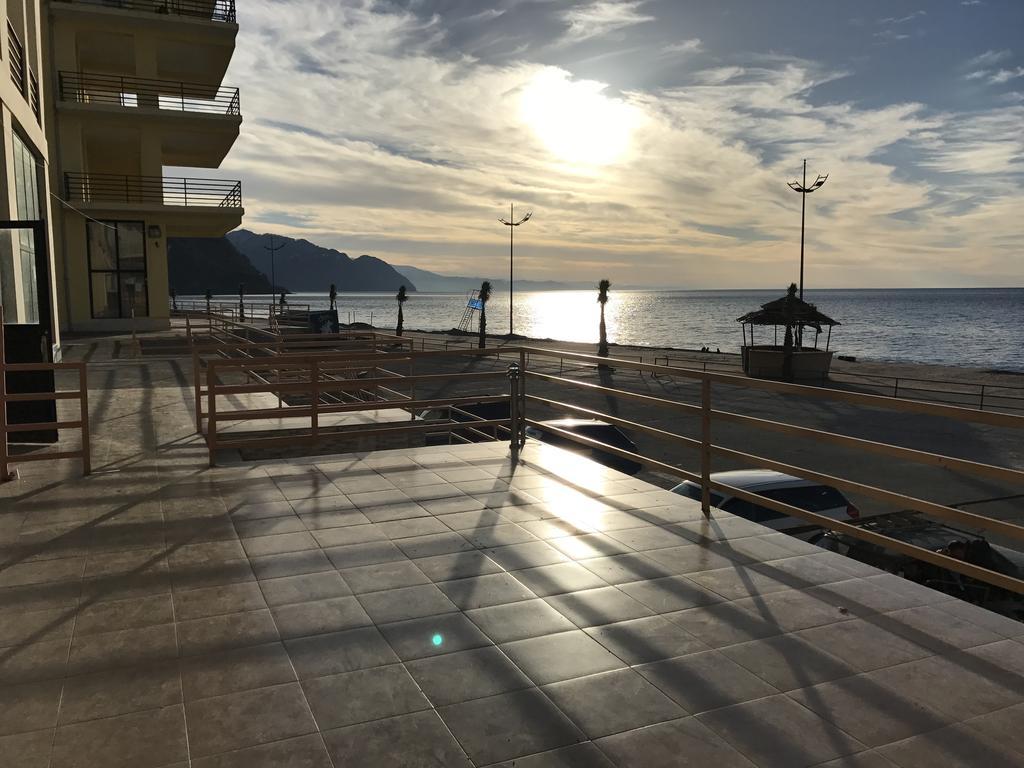 Dimi Apartment Гонио Екстериор снимка